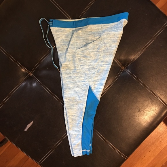 Lululemon Leggings - Size 8 - Picture 4 of 8